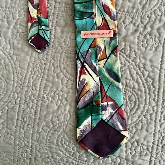 Stringbeans…plus+ patterned tie - Picture 2 of 3